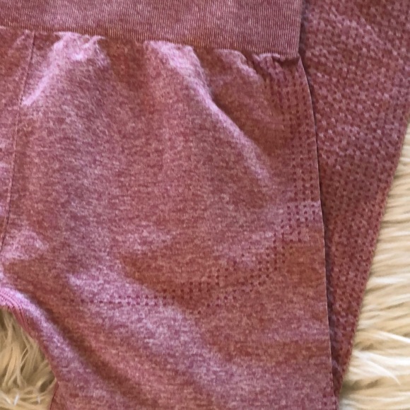 Gymshark Vital Seamless Leggings NWT Sz Medium - Picture 6 of 7